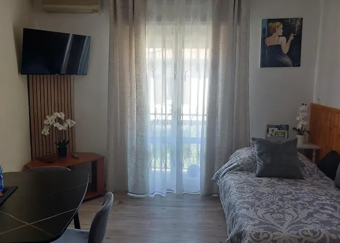 Natali Appartamens Rosa Apartment *